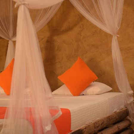 The Saraii Tree Lodge Tissamaharama Buitenkant foto