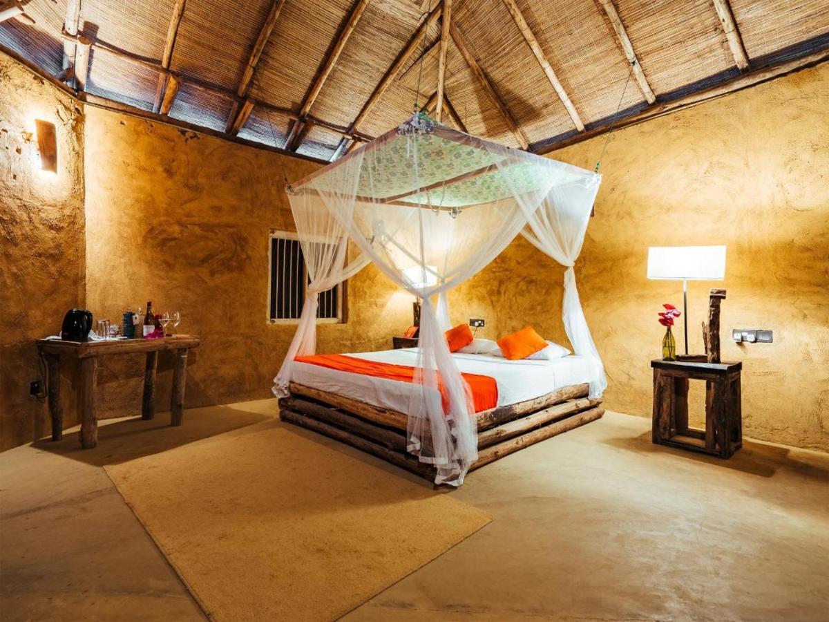 The Saraii Tree Lodge Tissamaharama Buitenkant foto