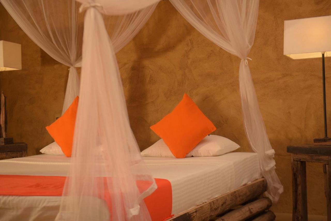 The Saraii Tree Lodge Tissamaharama Buitenkant foto